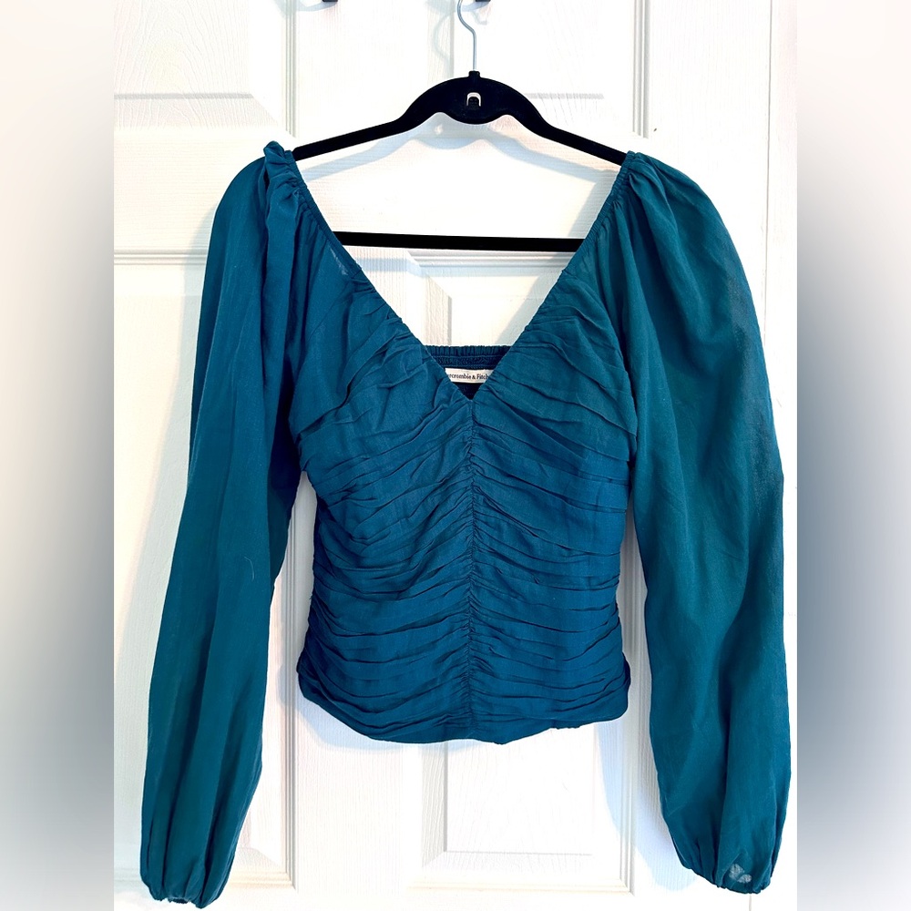 Brand new top